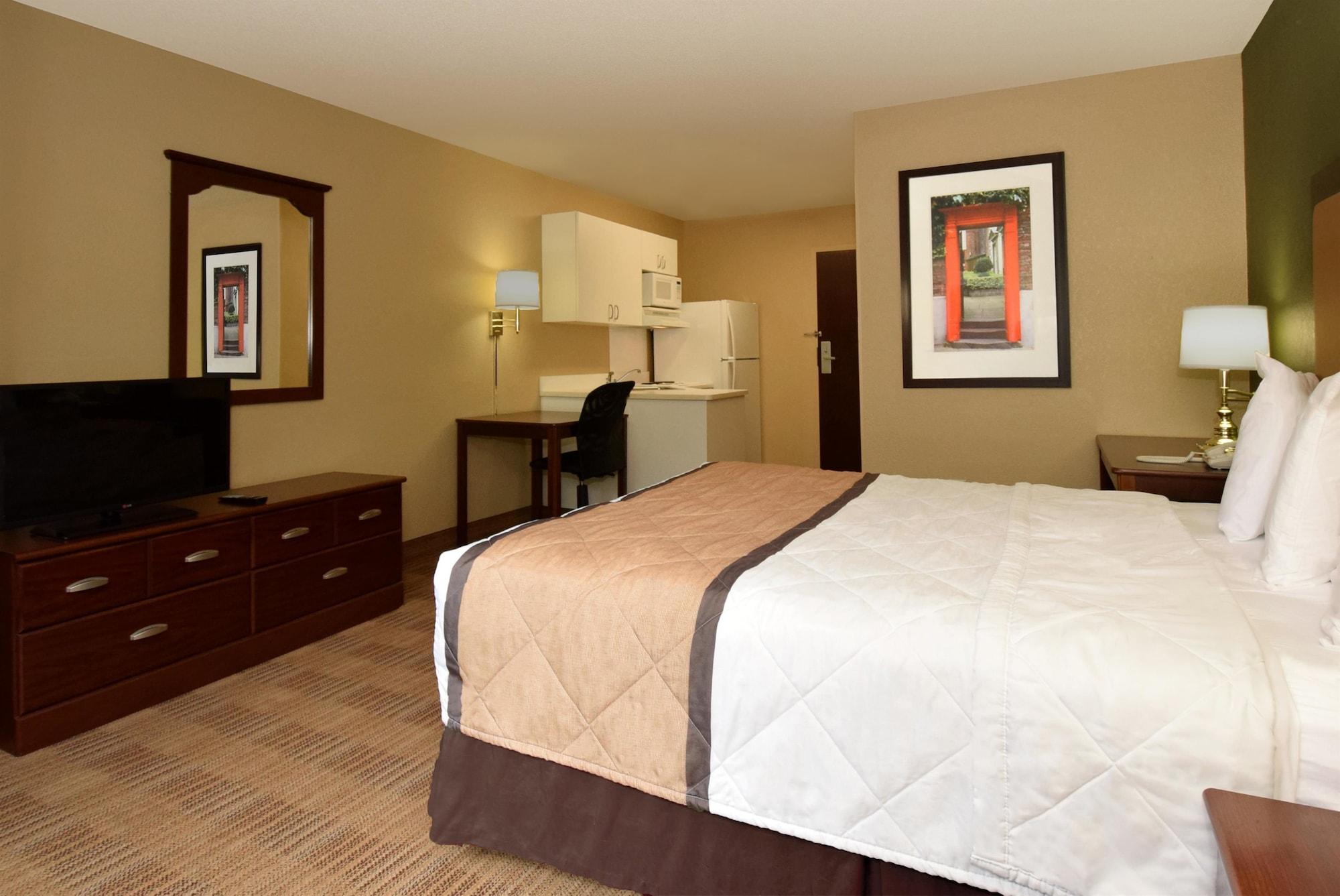 Extended Stay America Suites - Tampa - Airport - Spruce Street Exterior photo
